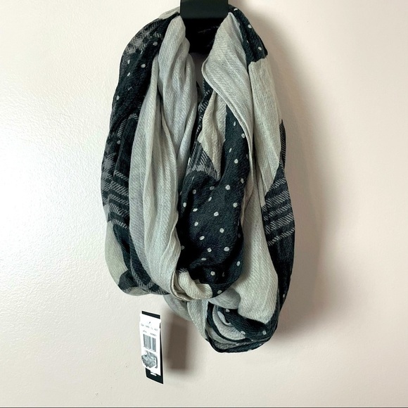 Steve Madden NWT Infinity Scarf Black and Gray - Picture 2 of 5
